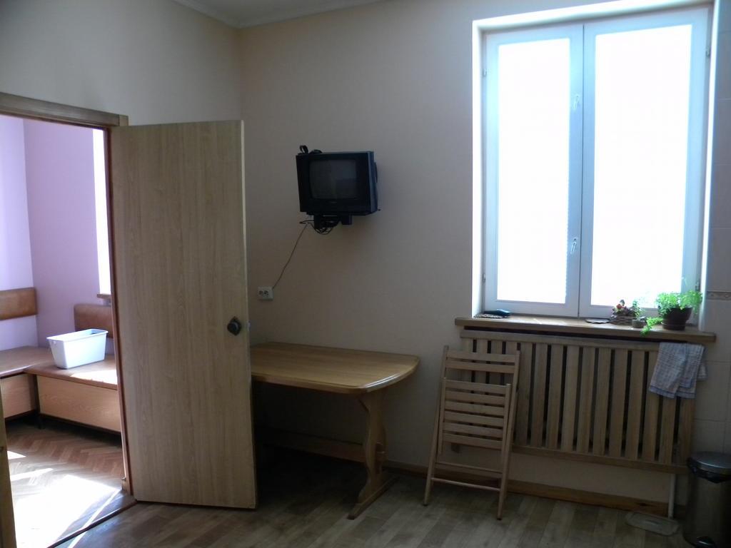 Guest House Dacha キエフ エクステリア 写真